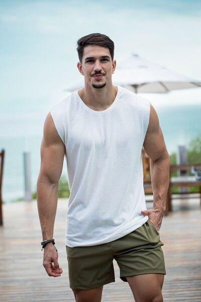 Men's Sleeveless T-Shirt
